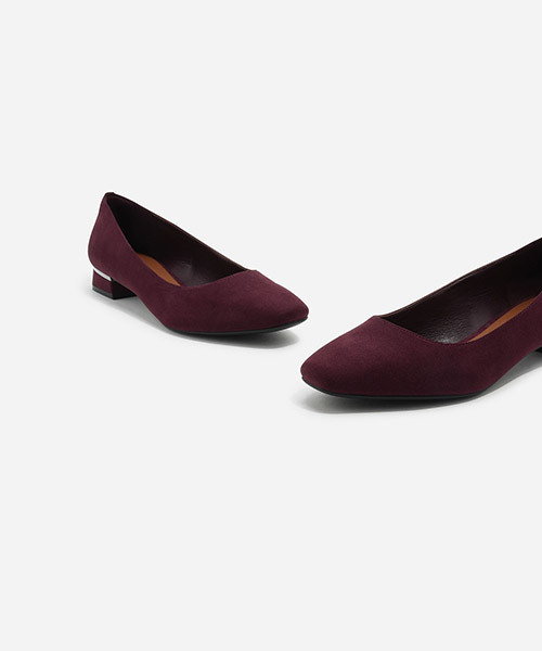 CHARLES & KEITH（チャールズ & キース）の「フォックススエードパンプス / FAUX SUEDE PUMPS（パンプス・レディース・バーガンディー/ブラック/ブラウン系その他/グレー・23.5cm/23cm/22.5cm/25cm/24.5cm）」の11枚目の写真
