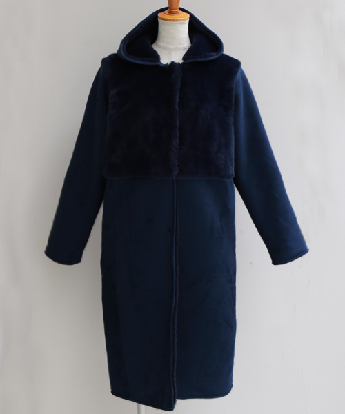 REAL CUBE（リアルキューブ）の「雑誌掲載・フード付きフェイクムートン2WAYコート（その他アウター・レディース・ネイビー/モカ/ライトベージュ・36/38/40）」の19枚目の写真