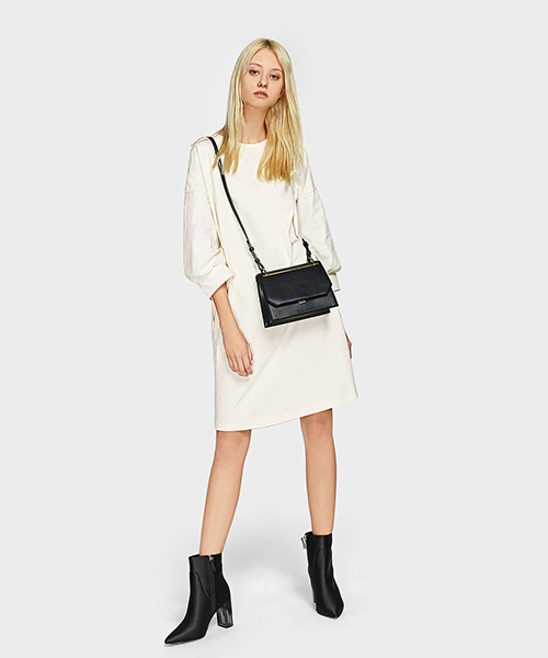 CHARLES & KEITH(チャールズ & キース)の「ルサイトヒールカーフブーツ/LUCITE HEEL CALF BOOTS(ブーツ・レディース・グレー/ブラック・23cm/23.5cm/24.5cm)」の13枚目の写真