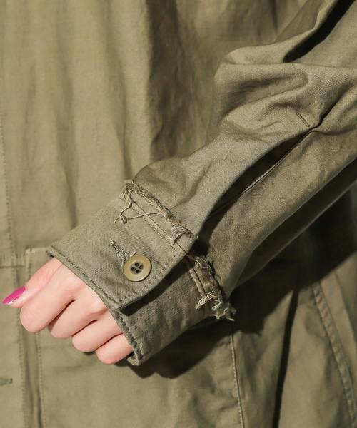 CIAOPANIC（チャオパニック）の「リメイク風バックサテンコート（その他アウター・レディース・ホワイト/ネイビー/カーキ・FREE）」の7枚目の写真