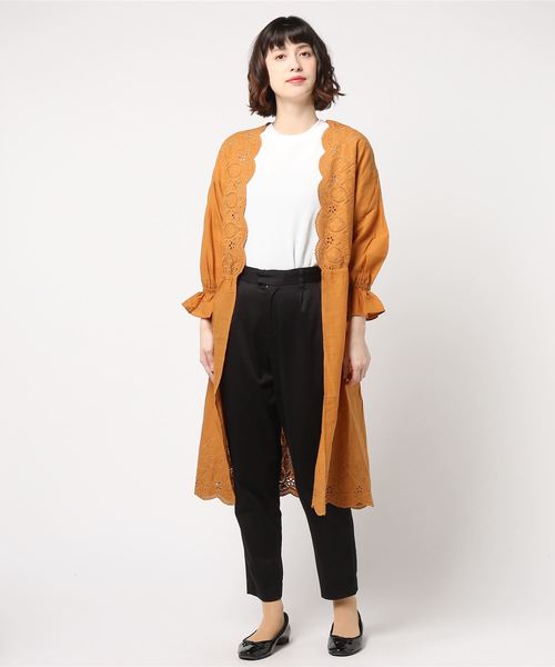 LBC(エルビーシー)の「スカラップ刺繍ガウン (カーディガン/ボレロ・レディース・ライトブラウン/ダークネイビー・MEDIUM)」の6枚目の写真