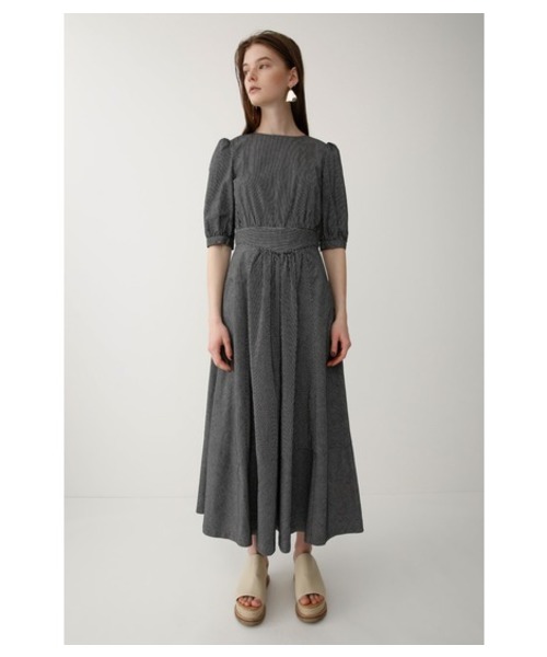 MOUSSY（マウジー）の「STRIPE HALF SLEEVE DRESS（ワンピース・レディース・ブラック系その他/ホワイト系その他/レッド系その他・2/1）」の3枚目の写真