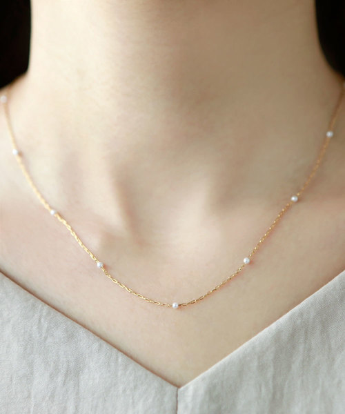 colleca la（コレカラ）の「パールとチェーンの華奢ネックレス（ネックレス・レディース・シルバー/ゴールド・ﾌﾘ-）」の5枚目の写真