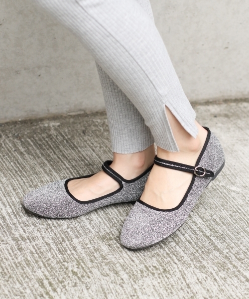 LOWRYS FARM（ローリーズファーム）の「チャイナシューズ　802201（スリッポン・レディース・ブラック/シルバー/チェック・MEDIUM/LARGE）」の3枚目の写真