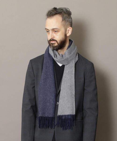 BEAUTY&YOUTH UNITED ARROWS（ビューティーアンドユースユナイテッドアローズ）の「BY リバーシブル カシミヤ マフラー ◆（マフラー・メンズ・ブラック/ライトブルー/ネイビー/ワインレッド・ﾌﾘ-）」の6枚目の写真