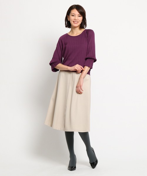 Sunauna(スーナウーナ)の「【洗える】キャンディスリーブプリーツニット(Tシャツ/カットソー・レディース・ダークブラウン/パープル/ネイビー/オフホワイト・38)」の5枚目の写真