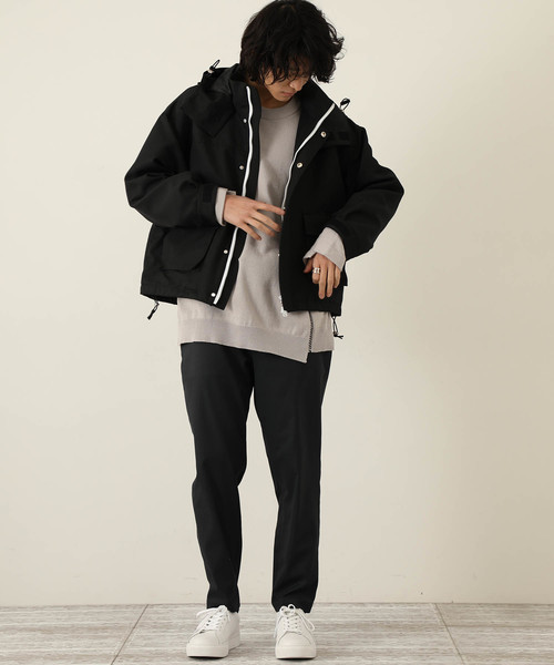 STUDIOUS（ステュディオス）の「【STUDIOUS】ビッグシルエットブライトツイルマウンテンパーカー（ブルゾン・メンズ・ブラック/グレイッシュベージュ・1/2/3）」の3枚目の写真