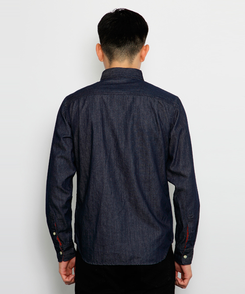 XLARGE（エクストララージ）の「DENIM BD SHIRT（シャツ/ブラウス・メンズ・ダークインディゴブルー/ライトインディゴブルー・SMALL/MEDIUM/LARGE/X-LARGE）」の4枚目の写真