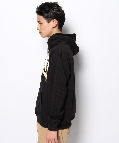 WEGO（ウィゴー）の「WEGO/アーチロゴプルパーカー（パーカー・メンズ・レッド/グリーン/ホワイト/ブラック・MEDIUM/LARGE）」の6枚目の写真