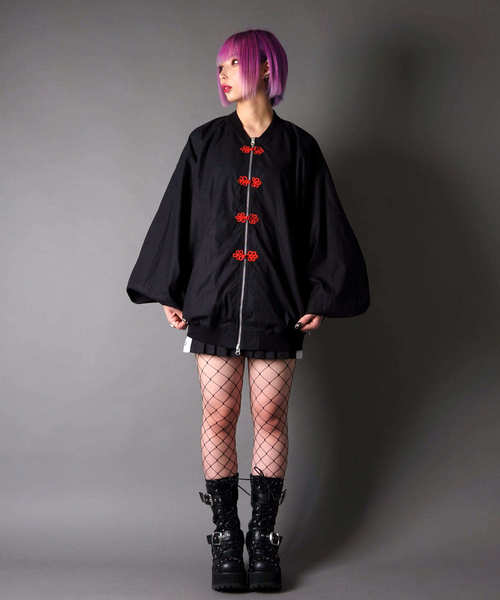 TRAVAS TOKYO 総柄トランプ柄ブルゾン 着用一度のみ美品 TRAVAS TOKYO（トラバス トウキョウ）の「『TRAVAS TOKYO