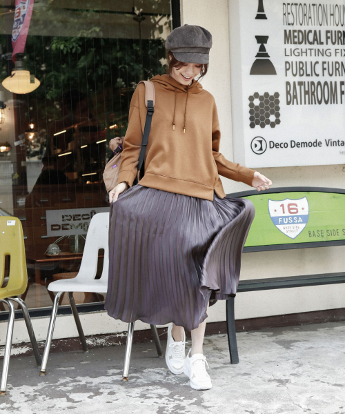 BAYFLOW（ベイフロー）の「シャインプリーツスカート（スカート）」 - WEAR