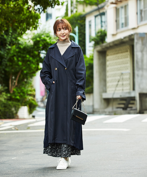 GeeRA(ジーラ)の「バックプリーツロングトレンチコート(トレンチコート・レディース・ベージュ/ネイビー・MEDIUM/LARGE/X-LARGE)」の6枚目の写真
