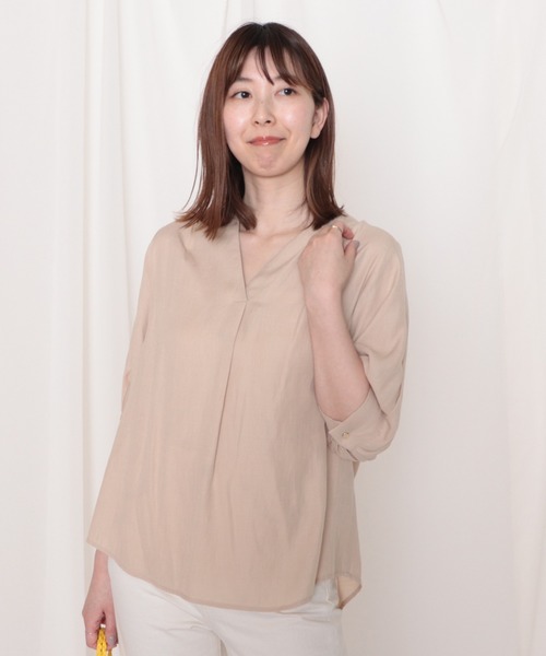 Cheek（チーク）の「タック入りブラウス（シャツ/ブラウス・レディース・オフホワイト/ベージュ/モスグリーン・MEDIUM）」の7枚目の写真