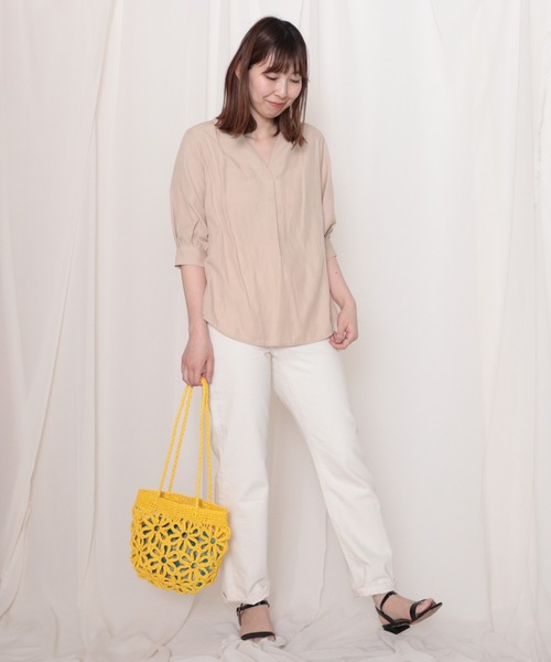 Cheek（チーク）の「タック入りブラウス（シャツ/ブラウス・レディース・オフホワイト/ベージュ/モスグリーン・MEDIUM）」の15枚目の写真