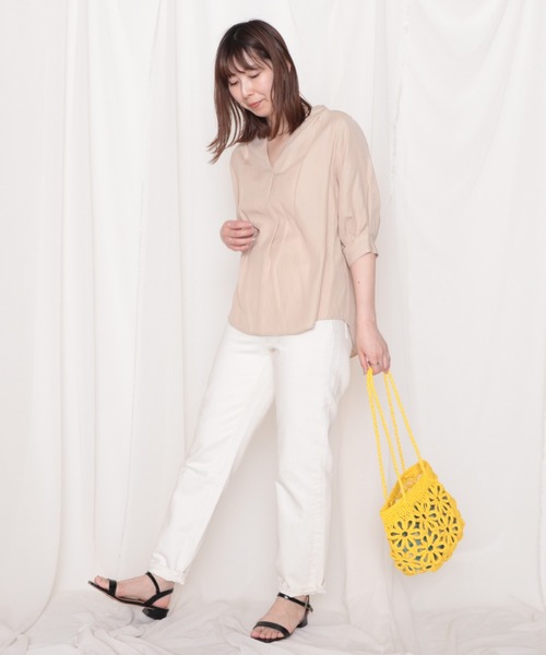 Cheek（チーク）の「タック入りブラウス（シャツ/ブラウス・レディース・オフホワイト/ベージュ/モスグリーン・MEDIUM）」の18枚目の写真