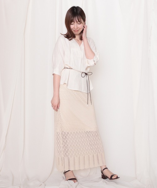 Cheek（チーク）の「タック入りブラウス（シャツ/ブラウス・レディース・オフホワイト/ベージュ/モスグリーン・MEDIUM）」の13枚目の写真