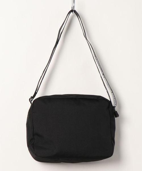 Champion（チャンピオン）の「【Champion】スクエアショルダーバッグ（ショルダーバッグ・メンズ・ブラック/ホワイト/ベージュ・ONE SIZE）」の5枚目の写真