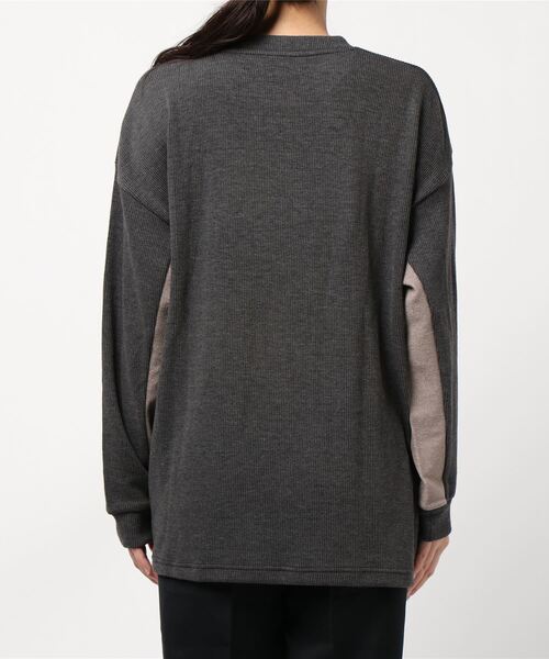 TRAP/U （トラップユー）の「《TRAP/U》サイドボタン　長袖カットソー（Tシャツ/カットソー・レディース・チャコールグレー/ブラック/ベージュ/カーキ・MEDIUM/LARGE）」の5枚目の写真
