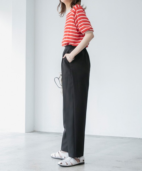 BONLECILL（ボンルシール）の「センタープレス タック入りテーパード スラックスパンツ（スラックス・レディース・ブラック/ベージュ/ブルー/イエロー/グリーン/ネイビー/オレンジ/ブルーグレー/モスグリーン/レッド/ダークブラウン/パープル/マスタード/グレイッシュベージュ/ブラウン・M/L）」の20枚目の写真