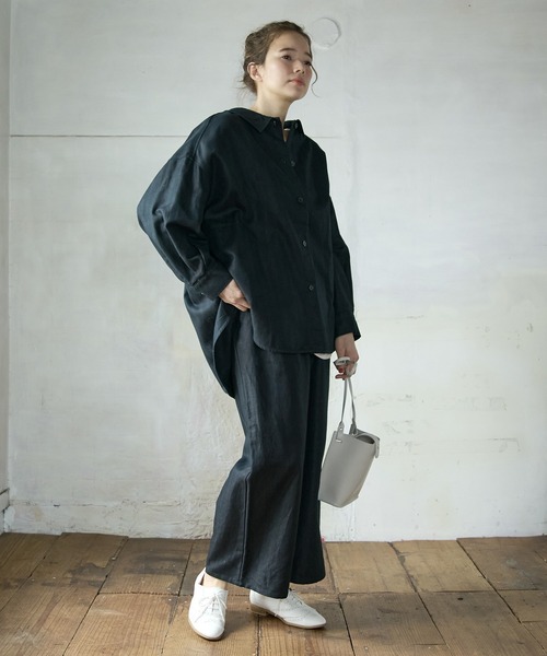 PUAL CE CIN（ピュアルセシン）の「【Du noir】リネンブラウス（シャツ/ブラウス・レディース・ブラック/ナチュラル・FREE）」の10枚目の写真