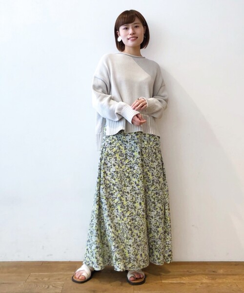 DRESSTERIOR（ドレステリア）の「◆フラワープリントタックマキシスカート（スカート・レディース・グレー系5/ネイビー系・38/36）」の17枚目の写真