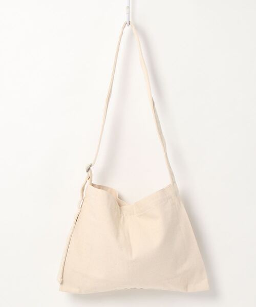 THE NORTH FACE（ザノースフェイス）の「THE NORTH FACE ショルダーバッグ Musette Bag - NM82041（ショルダーバッグ・メンズ・ブラック/ホワイト/レッド/ブルー/グレー/グリーン・FREE）」の14枚目の写真