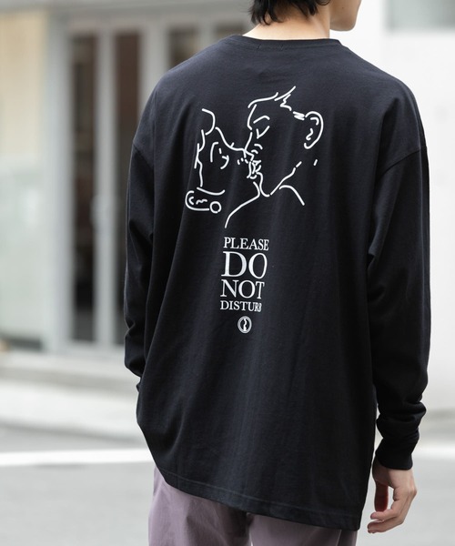 ITEMS URBANRESEARCH（アイテムズ アーバンリサーチ）の「PLEASE DO NOT...長袖Tシャツ（Tシャツ/カットソー・メンズ・ブラック/ホワイト・MEDIUM/LARGE）」の2枚目の写真