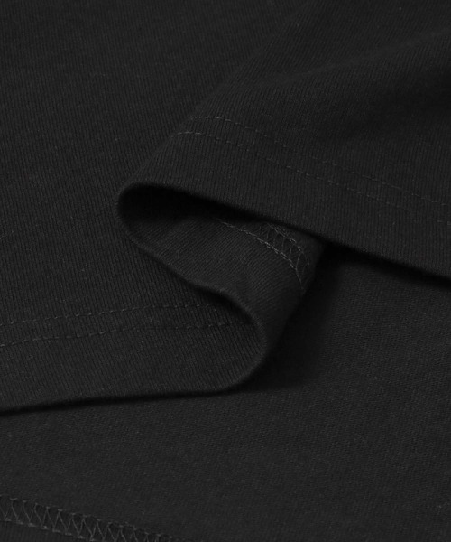 ITEMS URBANRESEARCH（アイテムズ アーバンリサーチ）の「PLEASE DO NOT...長袖Tシャツ（Tシャツ/カットソー・メンズ・ブラック/ホワイト・MEDIUM/LARGE）」の9枚目の写真