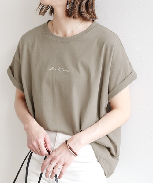 reca（レカ）の「筆記体プリントロゴＴシャツ（Tシャツ/カットソー・レディース・ホワイト/グレイッシュベージュ/チャコール/ブルー/ブラック/ライトベージュ/ネイビー/レッド系・FREE）」の5枚目の写真