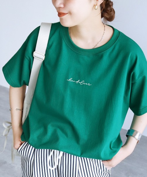 reca(レカ)の「筆記体プリントロゴTシャツ(Tシャツ/カットソー・レディース・ホワイト/グレイッシュベージュ/チャコール/ブルー/ブラック/ライトベージュ/ネイビー/レッド系/グリーン・FREE)」の16枚目の写真