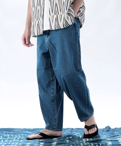 JOURNAL STANDARD（ジャーナルスタンダード）の「【人気NO.1デニム殿堂入りベストセラー】バルーン デニム パンツ（デニムパンツ・メンズ・ブラック/キナリ/ブルー/コバルトブルー・X-LARGE/MEDIUM/SMALL/LARGE）」の3枚目の写真