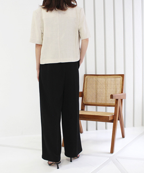 MODE ROBE（モードローブ）の「キャミサロペット（サロペット/オーバーオール・レディース・ブラック/アイボリー・FREE）」の7枚目の写真