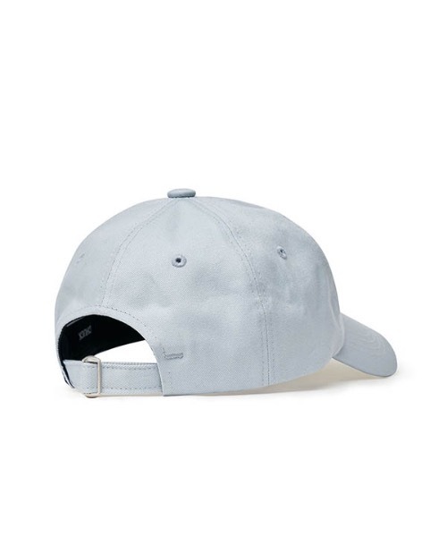 CHUCK（チャック）の「【CHUCK 】CHUCKOFFICIALロゴコットンボールキャップ / CHUCKOFFICIAL LOGO COTTON BALLCAP（キャップ・レディース・スカイブルー/アイボリー/ライトカーキ・FREE）」の9枚目の写真