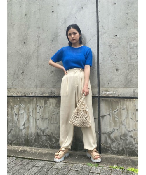 MOUSSY（マウジー）の「SATIN GATHER パンツ（その他パンツ・レディース・キナリ/ダークブラウン/ライム・2/1）」の7枚目の写真