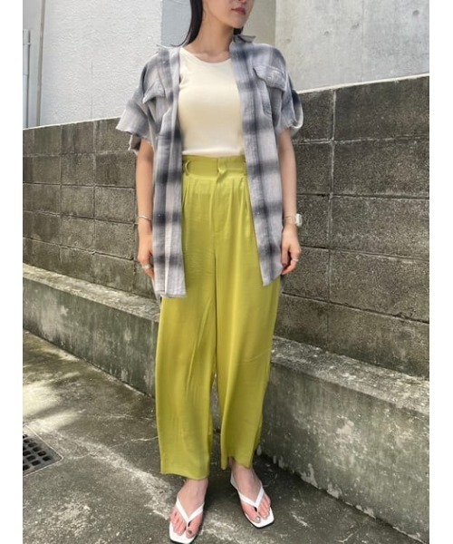 MOUSSY（マウジー）の「SATIN GATHER パンツ（その他パンツ・レディース・キナリ/ダークブラウン/ライム・2/1）」の15枚目の写真
