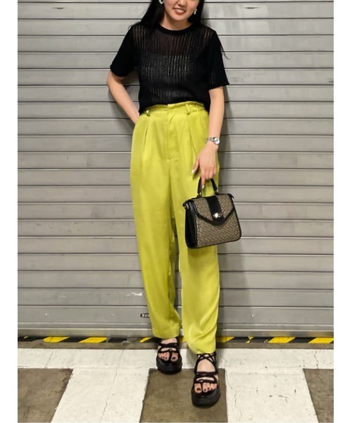 MOUSSY（マウジー）の「SATIN GATHER パンツ（その他パンツ・レディース・キナリ/ダークブラウン/ライム・2/1）」の17枚目の写真