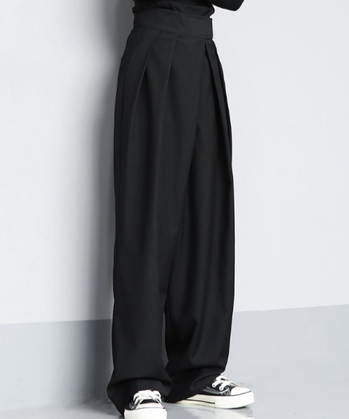KOR(ケーオーアール)の「ランダムタック ベルクロウエスト モードワイドパンツ(スラックス・レディース・ブラック/グレー・S/M/L/XL/2XL/3XL)」の19枚目の写真