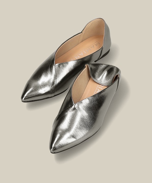 MAMIAN（マミアン）の「ポインテッドトゥ バブーシュ（その他シューズ・レディース・ホワイト/シルバー/シルバー系その他/グレイッシュベージュ/ダークブラウン・S/M/L/LL）」の21枚目の写真