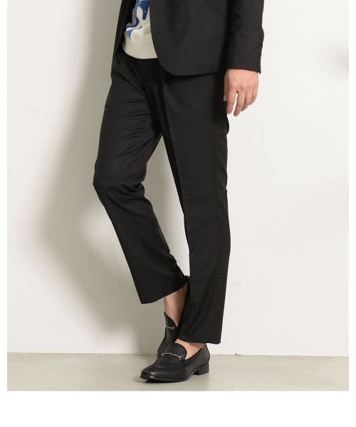 GOSTAR DE FUGA（ゴスタール ジフーガ）の「『GOSTAR DE FUGA』TRストレッチテーパードスラックスパンツ（スラックス・メンズ・ブラック/ベージュ・M/S）」の3枚目の写真