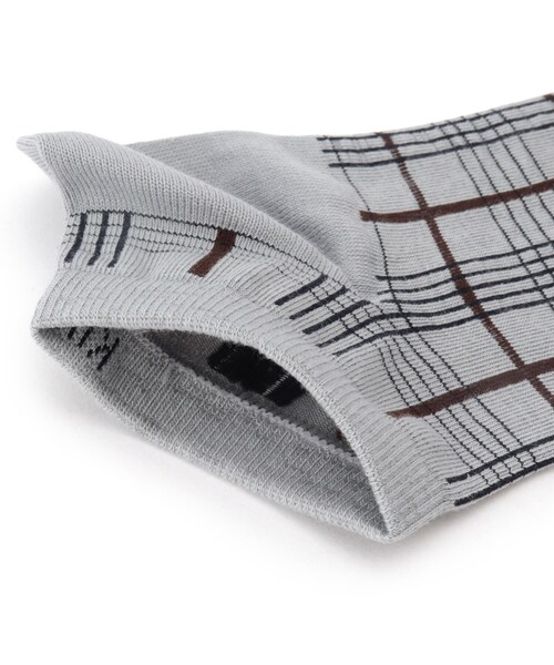 TAKEO KIKUCHI（タケオキクチ）の「◆チェック アンクルソックス（ソックス/靴下・メンズ・グレー系1/キャメル/ネイビー系1・00）」の4枚目の写真