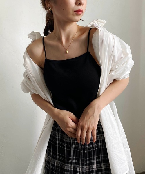 CAPRICIEUX LE'MAGE（カプリシューレマージュ）の「アメスリパット付キャミ（キャミソール・レディース・グレイッシュベージュ/ホワイト/ブラック・FREE）」の15枚目の写真