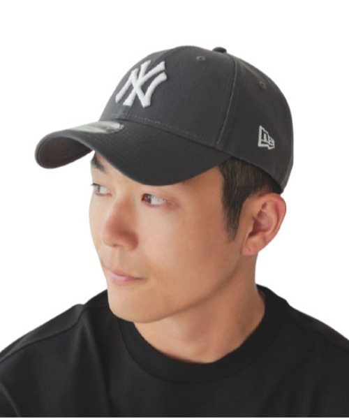 NEW ERA（ニューエラ）の「【NEW ERA】9FORTY MLB [BSC]（キャップ・メンズ・ブルー/その他1/ホワイト系その他/ブラック系その他/ブルー系その他/レッド系その他/ブラック系その他2/ブラック系その他3/ブラック系その他4/ブルー系その他2/ブルー系その他3/ブラウン/グリーン系その他/グレー系その他3/グレー系その他2/グレー系その他/ヘザーグレー/ブラック系その他5/グレー系その他4/グレー系その他5/グレー系その他6・FREE）」の10枚目の写真