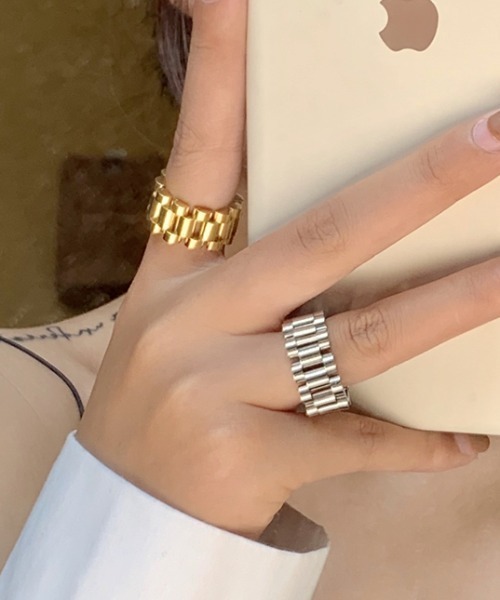 KOR(ケーオーアール)の「3リンク ジュビリーリング 指輪(リング・レディース・シルバー/ゴールド・FREE)」の6枚目の写真