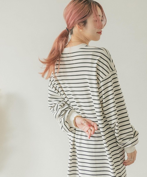 ITEMS URBANRESEARCH(アイテムズ アーバンリサーチ)の「ボリュームスウェットワンピース(ワンピース・レディース・その他2/その他1/ベージュ・FREE)」の12枚目の写真