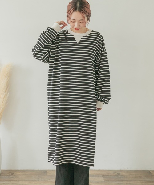 ITEMS URBANRESEARCH(アイテムズ アーバンリサーチ)の「ボリュームスウェットワンピース(ワンピース・レディース・その他2/その他1/ベージュ・FREE)」の21枚目の写真