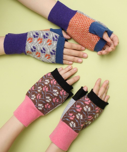 didizizi（ディディジジ）の「お花　ハンドウォーマー（手袋・レディース・ブラウン/グレー・FREE）」の14枚目の写真