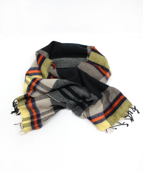 RNA-N（アールエヌエーエヌ）の「E4799 チェックストール（ストール/ショール・レディース・ブラック/ブルー/ライトイエロー/オレンジ/グリーン・FREE）」の2枚目の写真