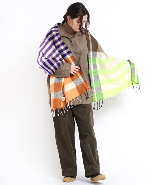 RNA-N（アールエヌエーエヌ）の「E4799 チェックストール（ストール/ショール・レディース・ブラック/ブルー/ライトイエロー/オレンジ/グリーン・FREE）」の8枚目の写真