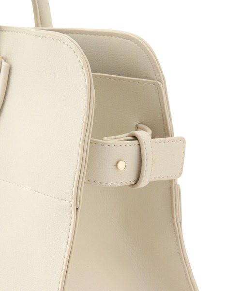 MADEMOISELLE ROPE'（マドモアゼル ロペ）の「<2WAY>ソフトビッグボストンバッグ（ボストンバッグ・レディース・オフホワイト/ベージュ系その他・FREE）」の7枚目の写真