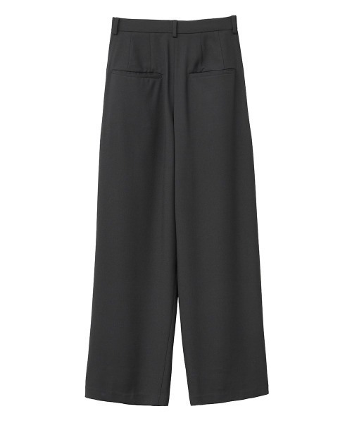 CLANE（クラネ）の「BASIC TUCK PANTS（スラックス・レディース・ブルー/レッド/ベージュ/ブラック・0/1/2）」の9枚目の写真